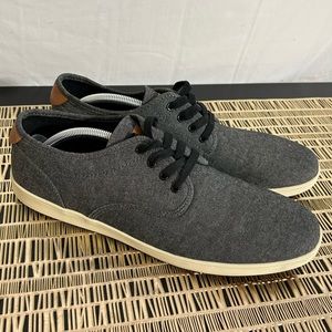 Steve Madden Fenta Sneakers Size‎ 11.5